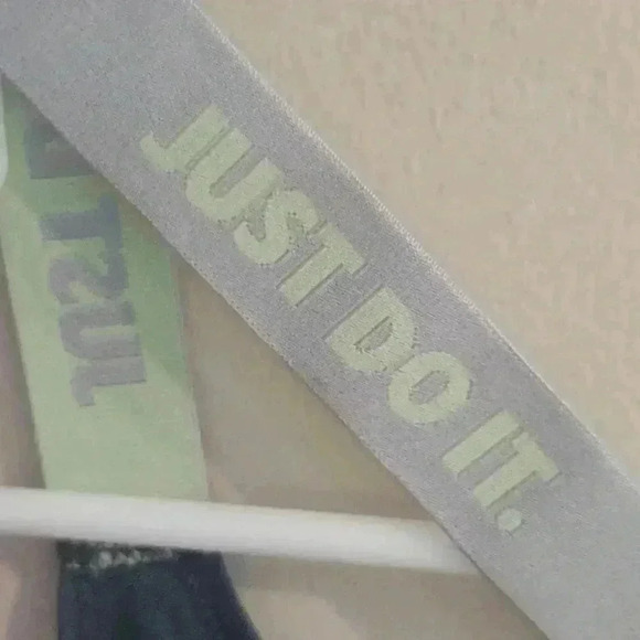 Nike Dri-Fit elastic workout navy blue‎ top size xsmall - Picture 4 of 4